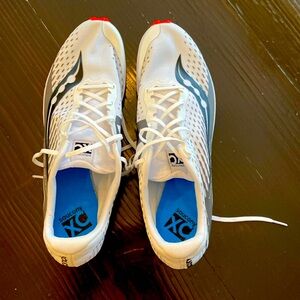 Saucony Cross Country Spikes